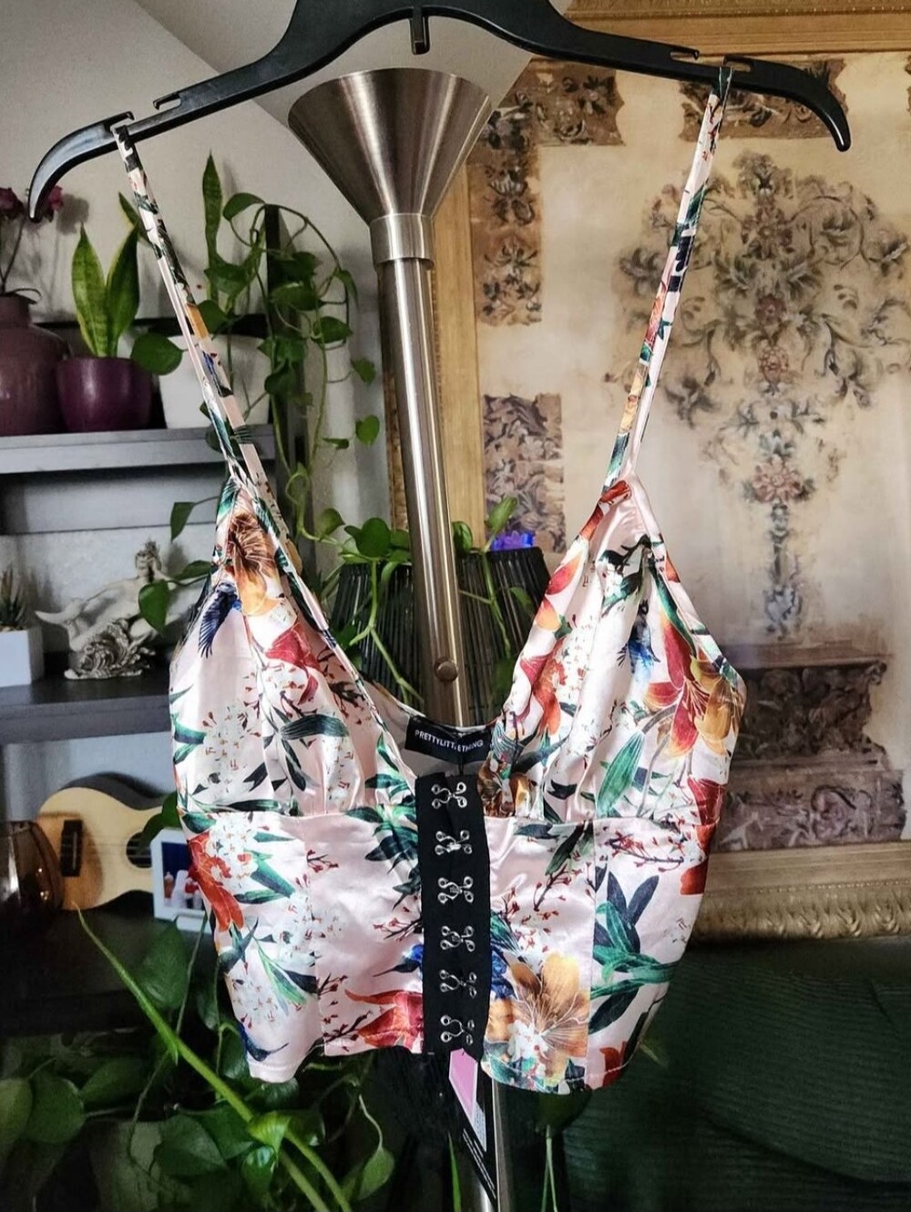 NEW Prettylittlething bralet 4